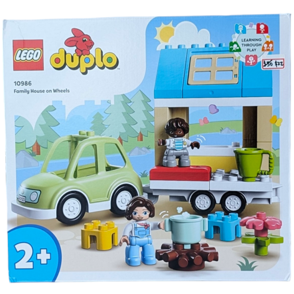 FAMILY HOUSE ON WHEELS